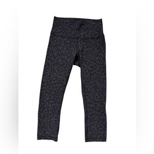 Lululemon Black and Gray Patterned Leggings